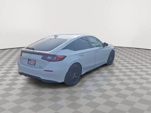 Used 2023 Honda Civic Sport image 8