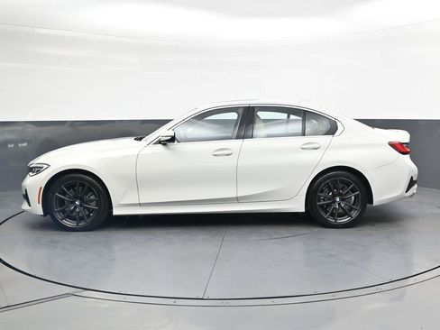 Used 2019 BMW 330i xDrive Sedan w/ Convenience Package AWD/4WD image 7