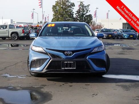 Certified 2024 Toyota Camry SE image 3