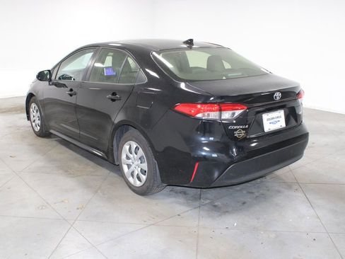 Used 2024 Toyota Corolla LE image 7