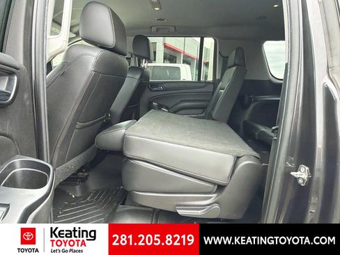 Used 2018 Chevrolet Suburban LT RWD image 10