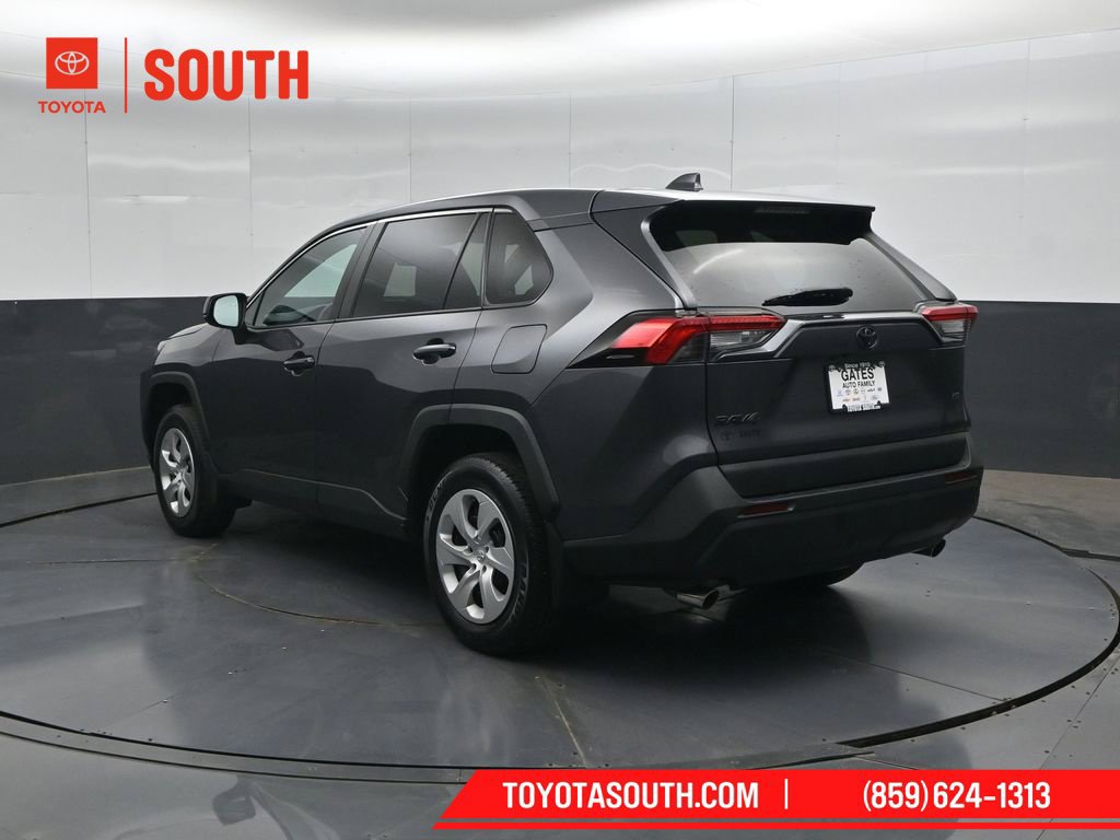 Used 2024 Toyota RAV4 LE FWD image 8