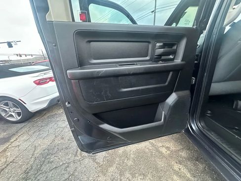 Used 2015 RAM 1500 Express image 21
