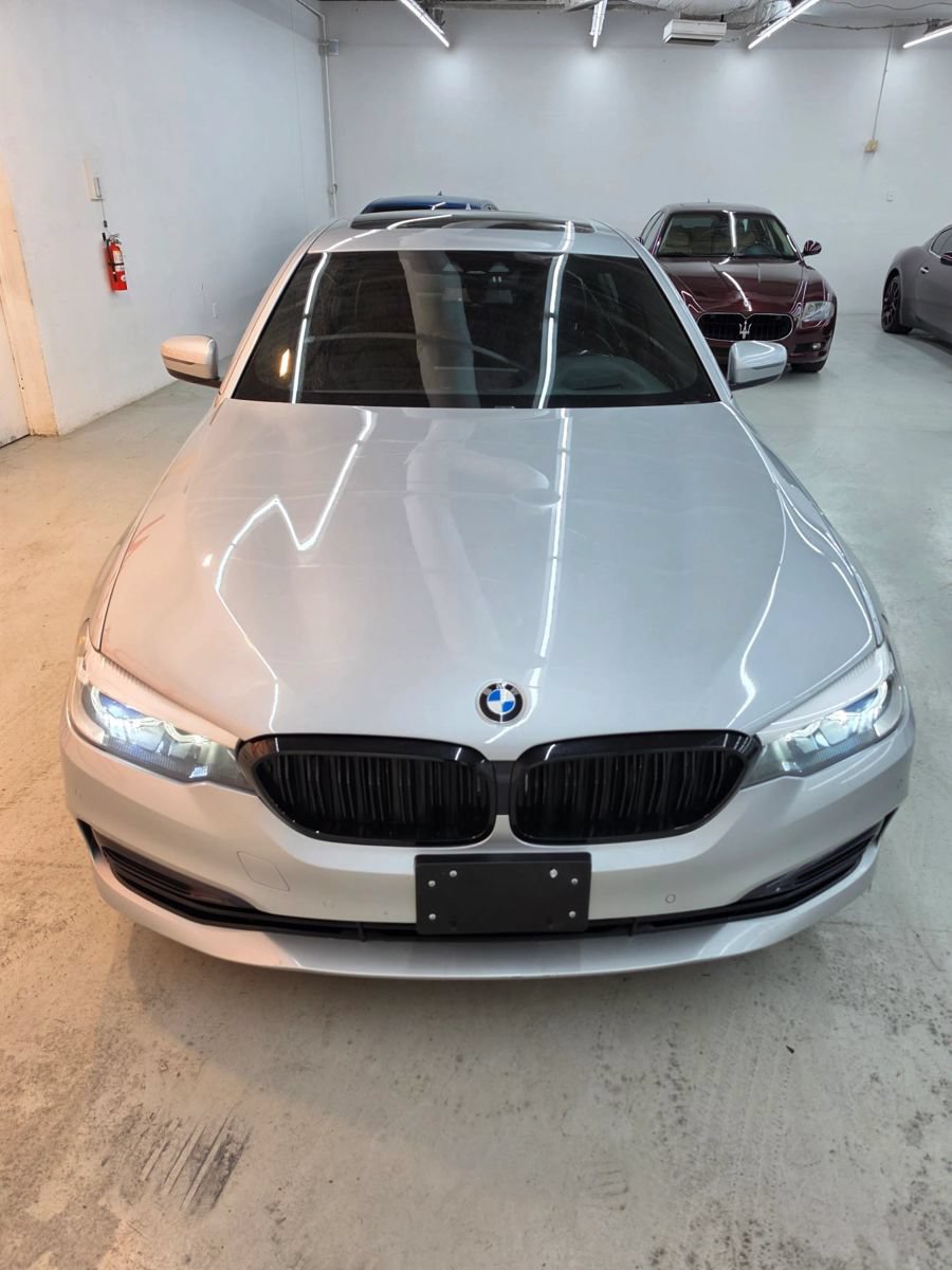 Used 2018 BMW 530i RWD image 16