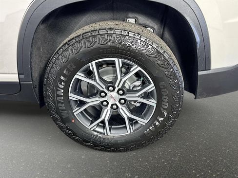 New 2026 GMC Acadia AT4 w/ Luxury Package image 34