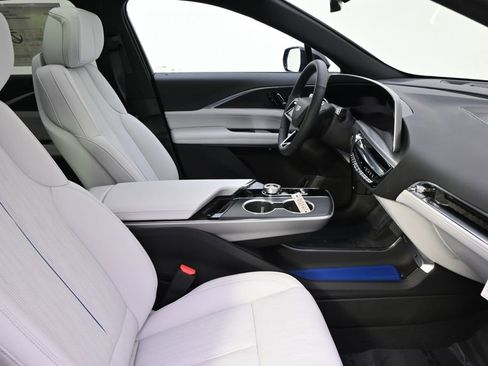 New 2025 Cadillac Lyriq Sport AWD/4WD image 16