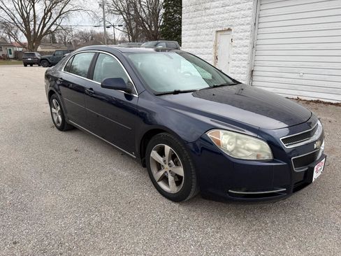 Used 2009 Chevrolet Malibu LT w/ Rear Power Package image 3