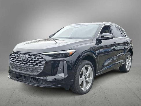 New 2025 Audi Q5 Premium Plus image 1