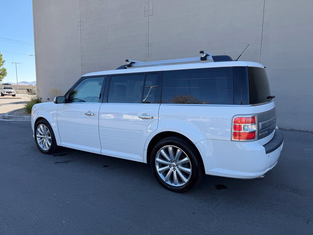 Used 2018 Ford Flex Limited w/ Equipment Group 303A AWD/4WD image 3