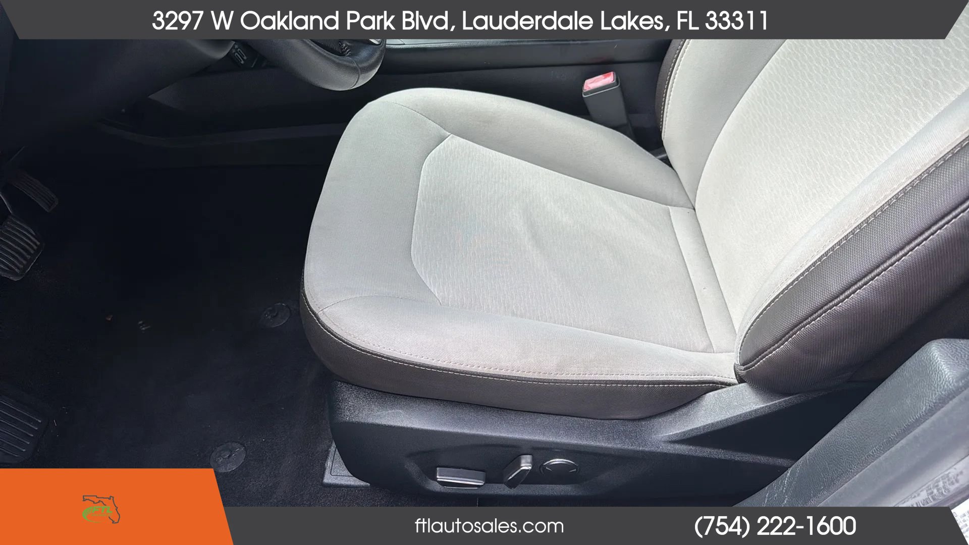 Used 2020 Ford Fusion SE w/ Equipment Group 151A FWD image 20