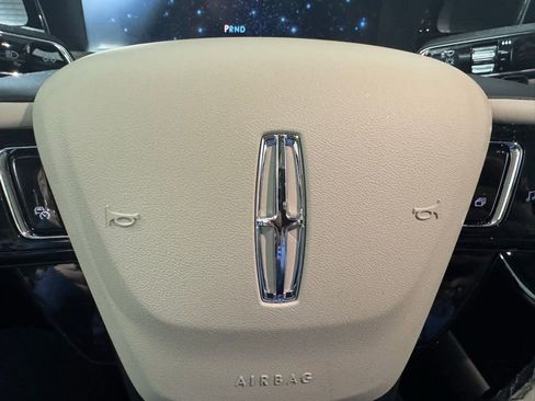 New 2026 Lincoln Corsair Premiere AWD/4WD image 39