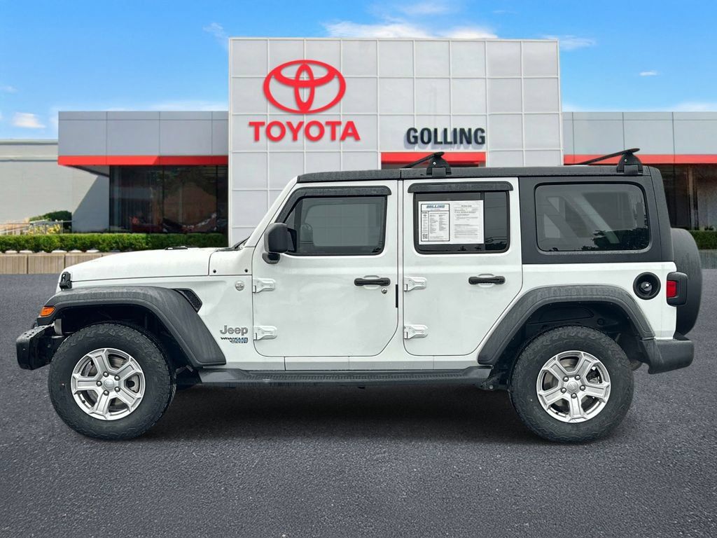 Used 2018 Jeep Wrangler Unlimited Sport S AWD/4WD image 2
