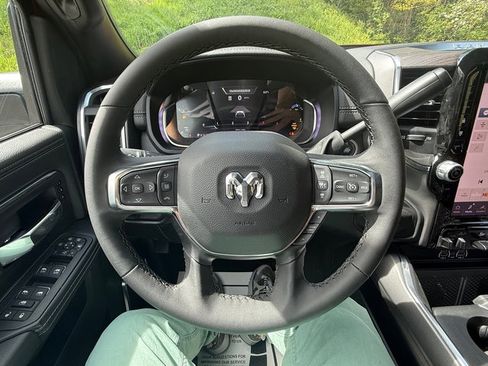 New 2026 RAM 3500 Laramie AWD/4WD image 20