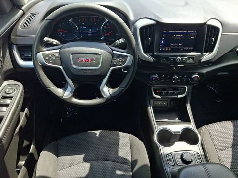 Used 2023 GMC Terrain SLE w/ Driver Convenience Package FWD image 13