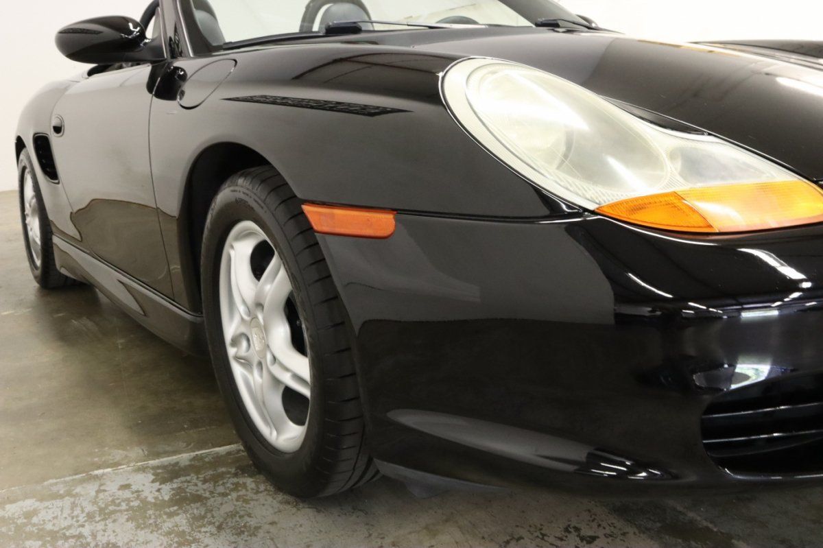 Used 2004 Porsche Boxster RWD image 19