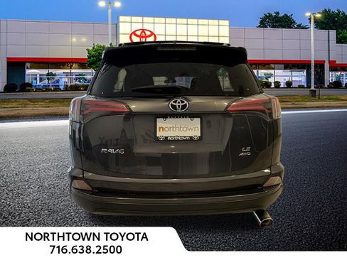 Used 2018 Toyota RAV4 LE w/ All Weather Liner Package image 13