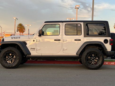 Used 2021 Jeep Wrangler Unlimited Sport image 7