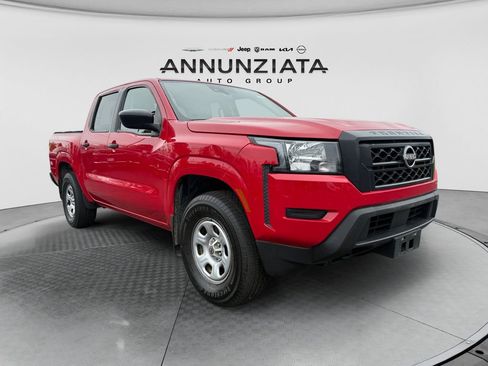Certified 2022 Nissan Frontier S w/ Technology Package AWD/4WD image 7