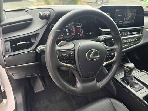 Used 2022 Lexus ES 250 w/ Premium Package image 25