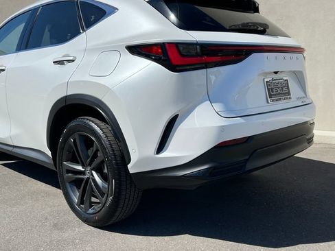 Used 2025 Lexus NX 450h+ AWD w/ Towing Package (2000 Lbs) image 8