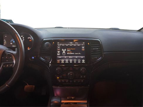 Used 2021 Jeep Grand Cherokee Limited X image 14