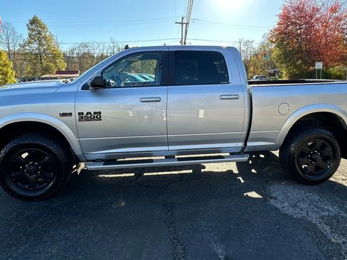 Used 2018 RAM 3500 Laramie w/ Sport Appearance Group image 7