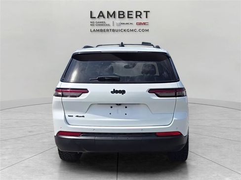 Used 2021 Jeep Grand Cherokee L Laredo AWD/4WD image 4