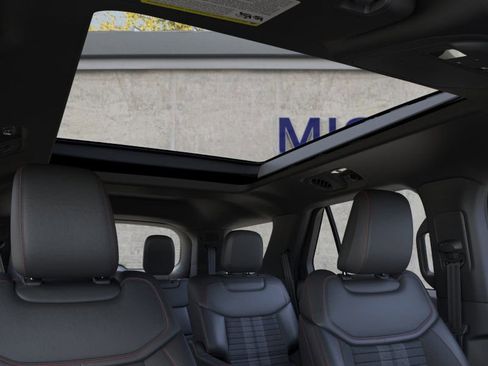 New 2026 Ford Explorer ST-Line w/ ST-Line Street Pack image 22