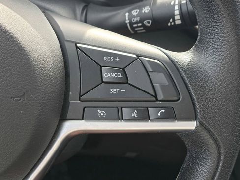 Used 2024 Nissan Altima 2.5 SV image 18