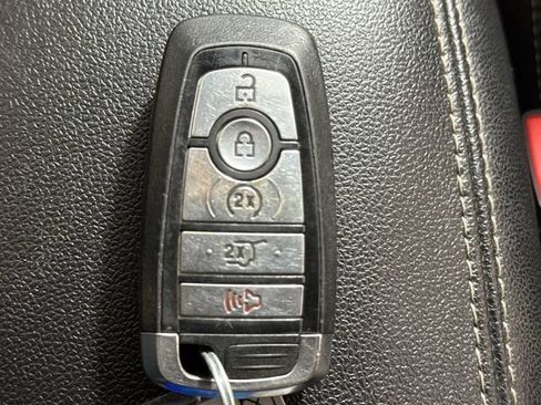 Used 2023 Ford Escape Active AWD/4WD image 40
