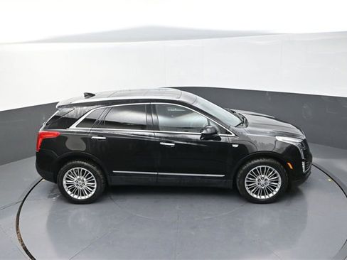 Used 2017 Cadillac XT5 Platinum image 16