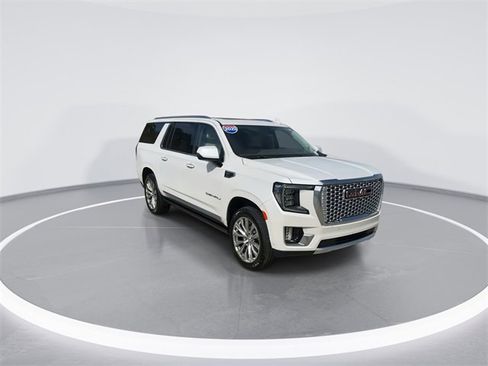 Used 2023 GMC Yukon XL Denali w/ Denali Reserve Package image 1