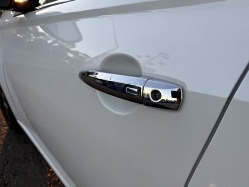 Used 2025 Nissan Altima 2.5 SV w/ SV Special Edition Package image 6