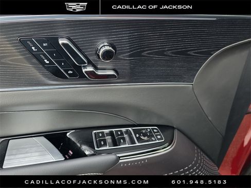 New 2026 Cadillac Lyriq Sport image 19