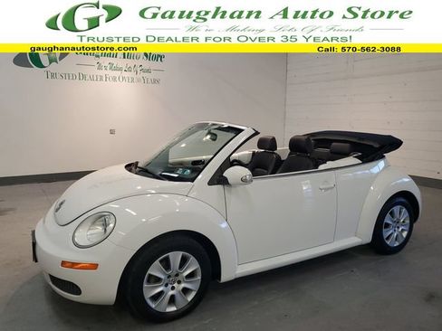 Used 2009 Volkswagen Beetle S FWD image 1