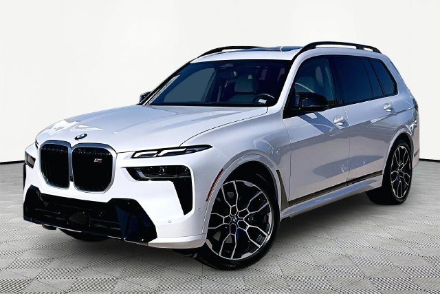 Used 2025 BMW X7 M60i w/ Executive Package AWD/4WD image 1