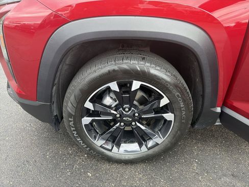 Used 2025 Chevrolet Equinox RS image 30