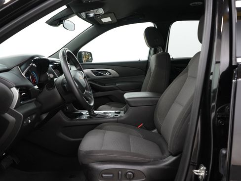 Used 2023 Chevrolet Traverse LT AWD/4WD image 25