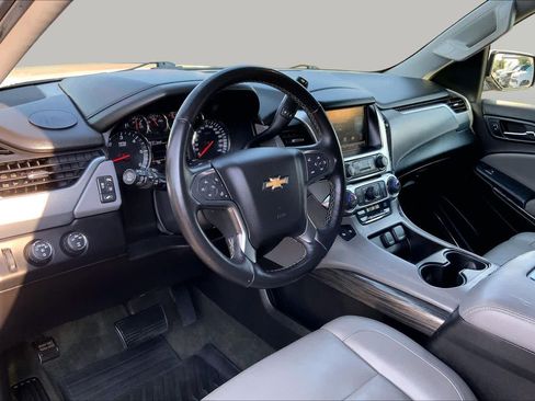 Used 2015 Chevrolet Suburban LT AWD/4WD image 18