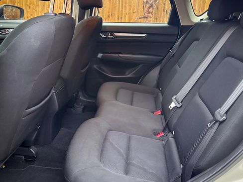 Used 2019 MAZDA CX-5 Sport image 24