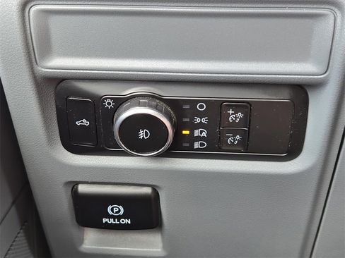 Used 2023 Ford F150 XLT image 16