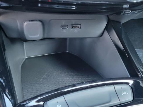 New 2026 Chevrolet Trax RS w/ Driver Confidence Package image 29