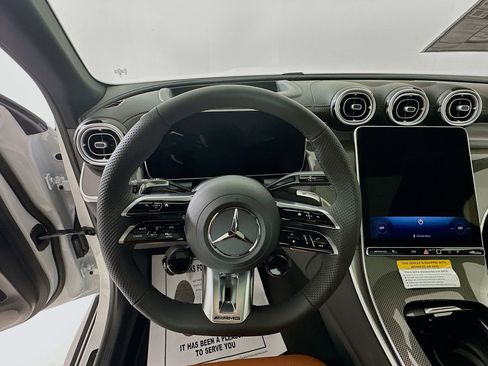 New 2026 Mercedes-Benz GLC 43 AMG 4MATIC image 12