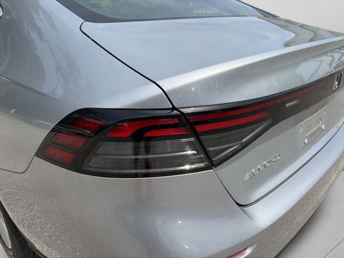 Used 2024 Honda Accord LX image 31