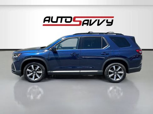 Used 2024 Honda Pilot Elite image 4
