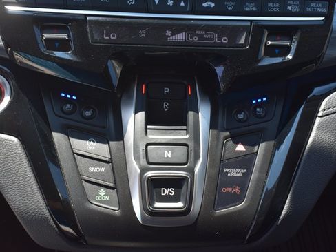Used 2025 Honda Odyssey Elite image 30