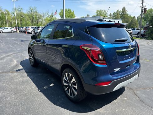 Used 2019 Buick Encore Essence FWD image 5