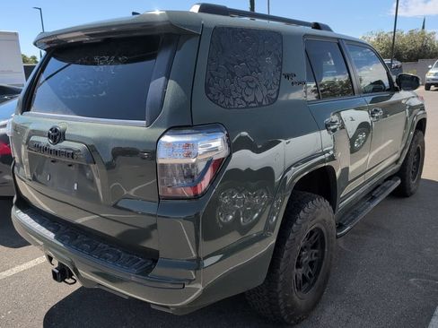Used 2022 Toyota 4Runner TRD Sport w/ Technology Package AWD/4WD image 5