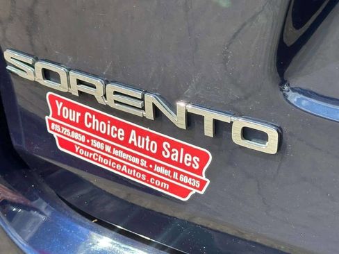 Used 2020 Kia Sorento LX image 36