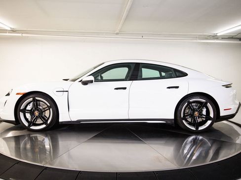 Certified 2023 Porsche Taycan 4S AWD/4WD image 2